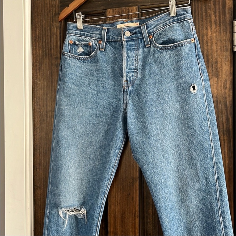 Levi’s Wedgie Jeans - Picture 2 of 10